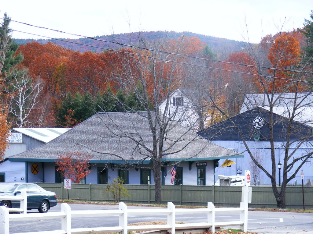 Marshal connor used to run a saw shop out of the old Henniker train station. I bought my first ever chain saw there. by JB The Milker