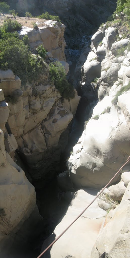 Quebrada Las Melosas,Cajon del Maipo, Chile by GASVGASV