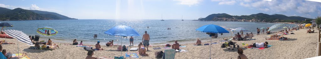 Elba 2010_Capoliveri - la spiaggia by sergio francesco Amo…