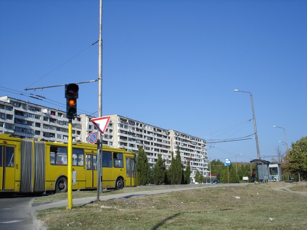 Quarter Vladislavovo, Varna by Svilen Enev