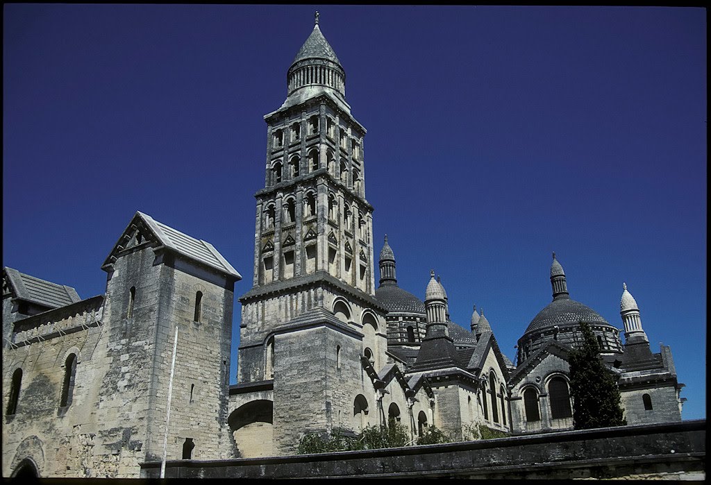 Cathédrale Saint Front 1996 by Jean-Pierre Roche