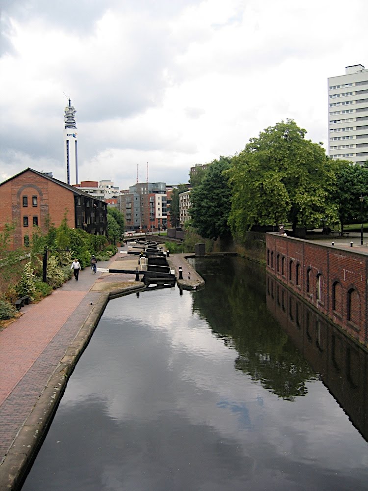 Birmingham, UK by Aleksandar Topuzović