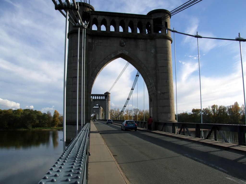 Pont De Langeais by cognardjc