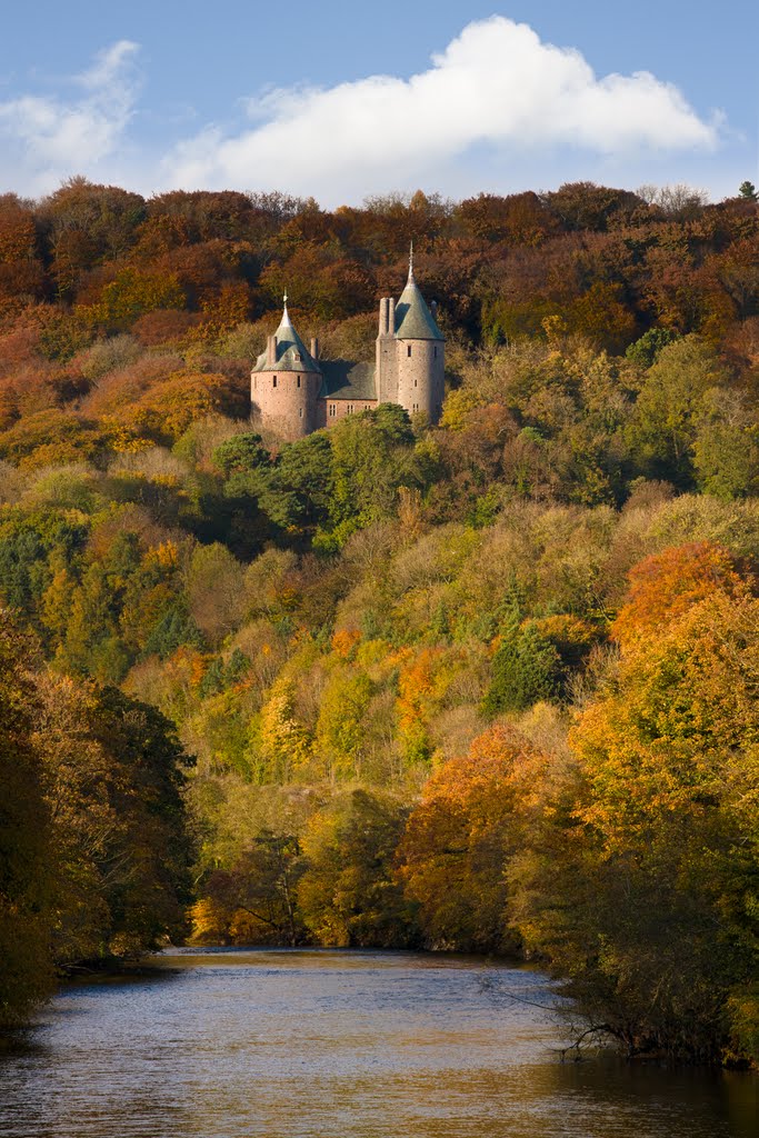 Castell Coch, Autumn 2 by welshio