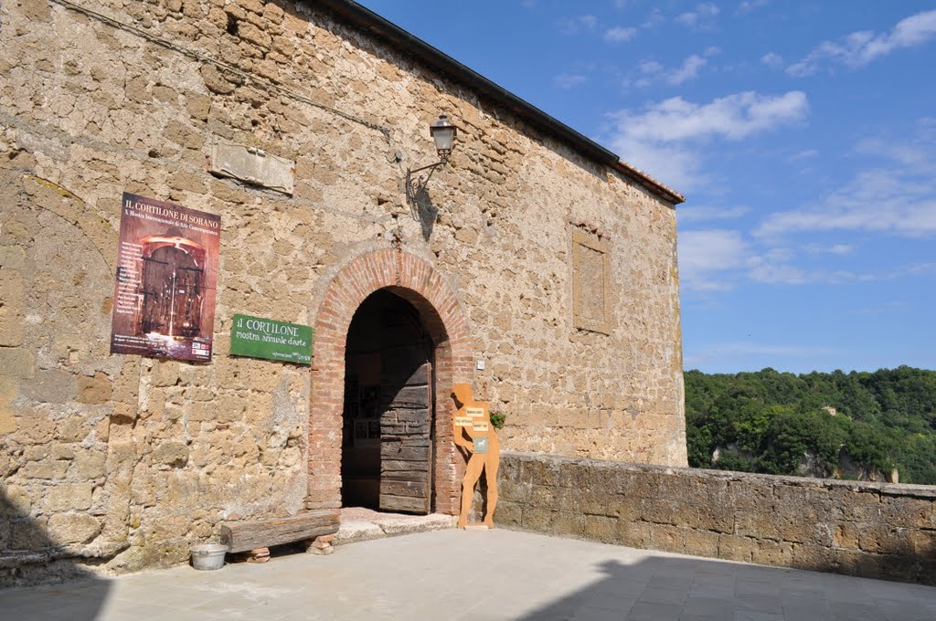 Il Cortilone di Sorano by Francesco Antonazzo