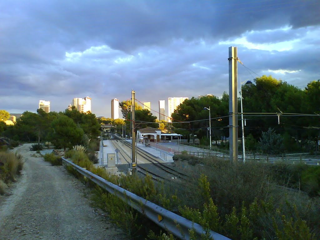 Apeadero Tram de Terra Mitica by PerseP