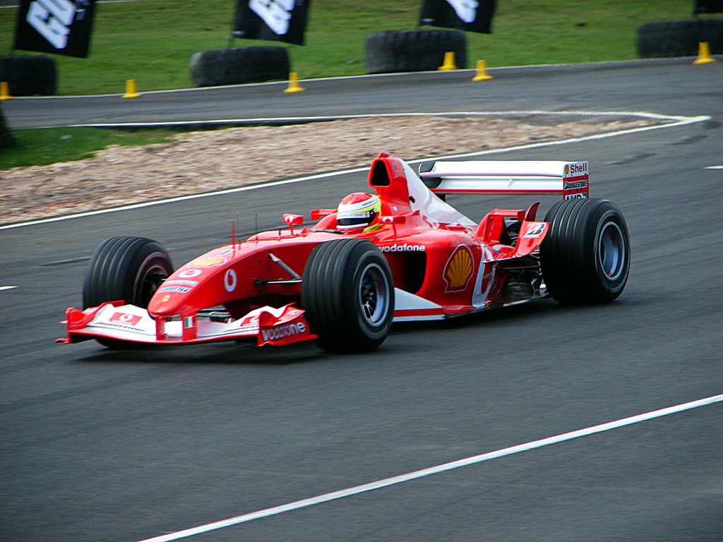 F2003-GA at Knockhill May 2006 by Scott Darlow