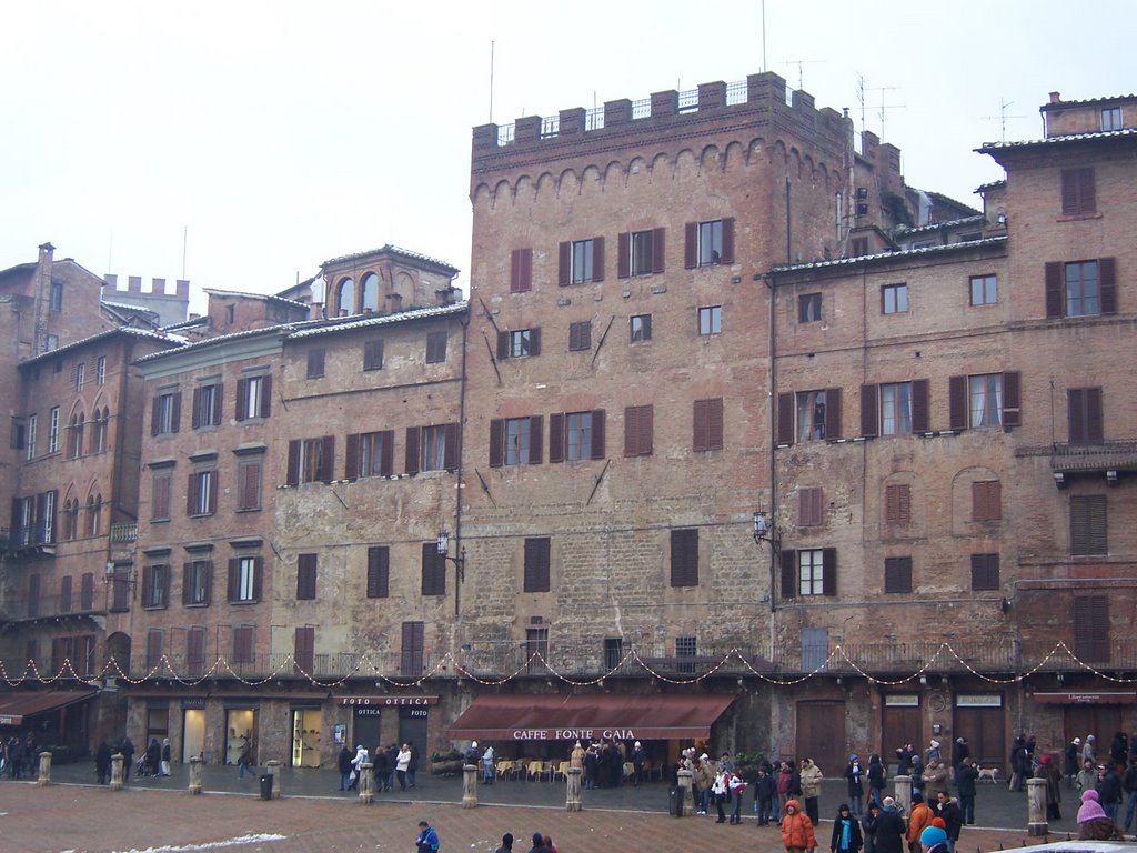 Piazza del Campo by LeoVega