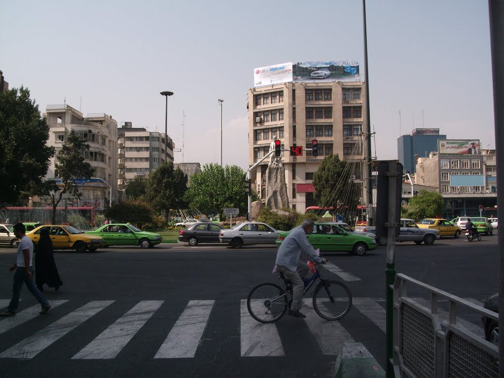 Ferdosi Sq July 2010 by Rafik Mirzayans