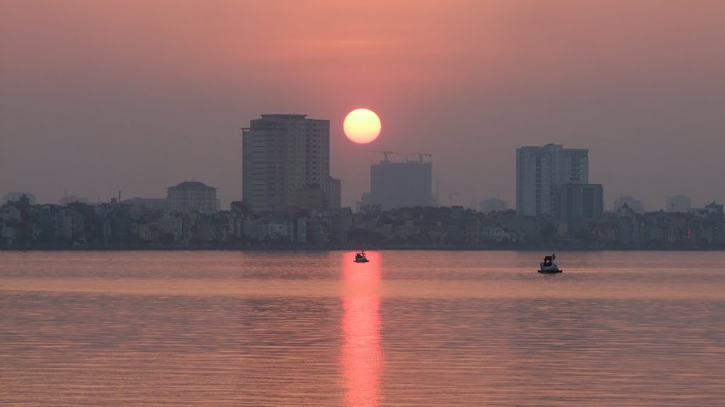 Chiều buông mặt hồ by Vuonghome