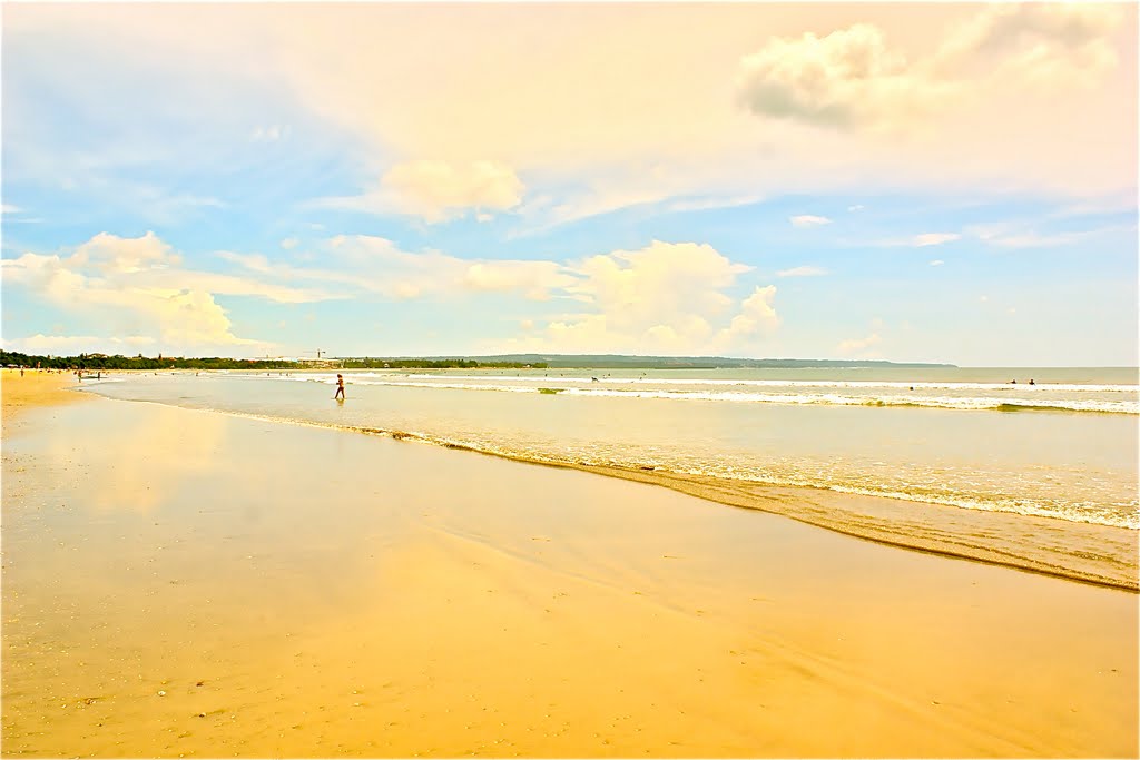 Kuta Beach 48 by Simon Potter