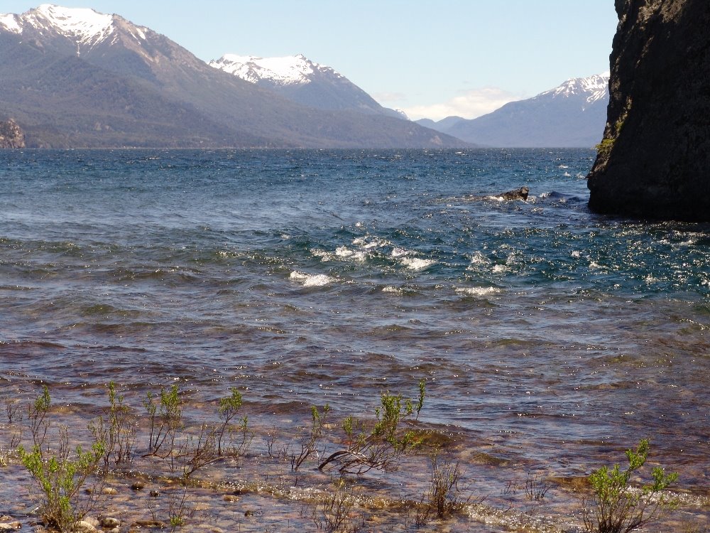 Nacimiento (boca) Río Traful, Neuquén, Argentina by Felipe O Diniello