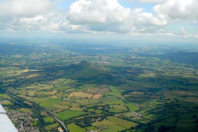 Ysgryd Fawr by Peter Randall-Cook