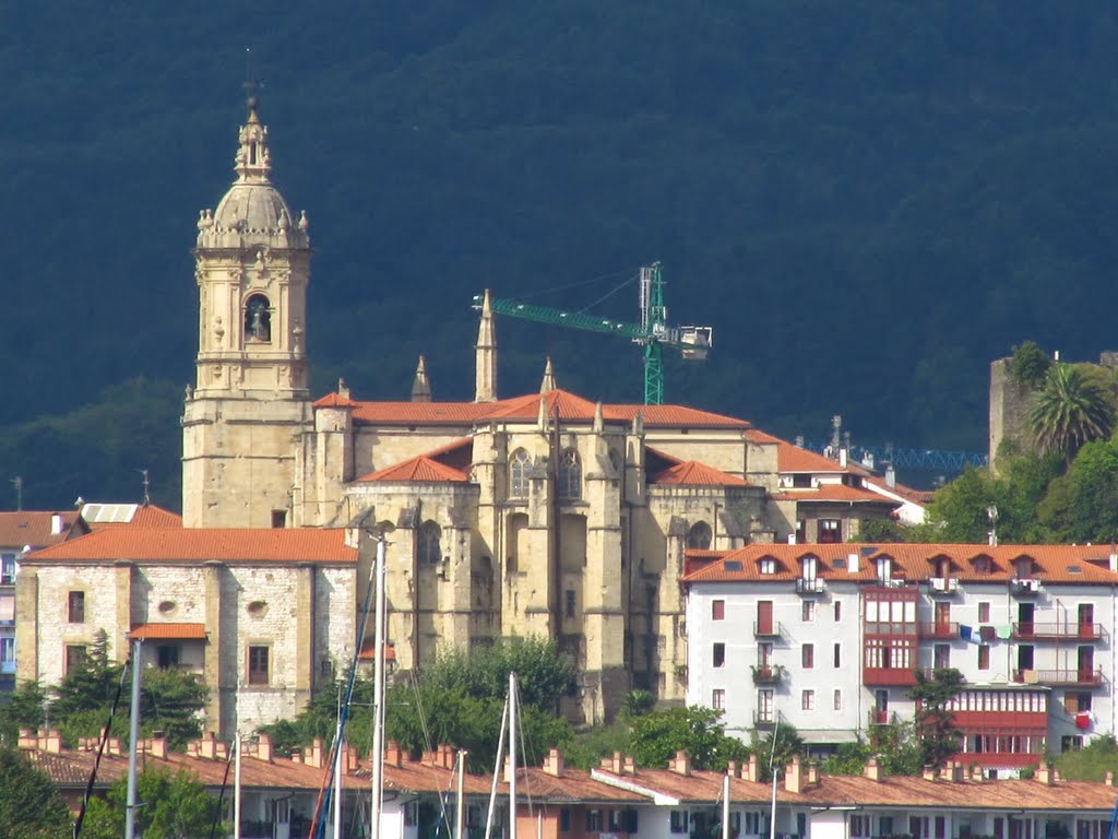 Iglesia de Nuestra Señora del Manzano,Hondarribia by Juanmi20