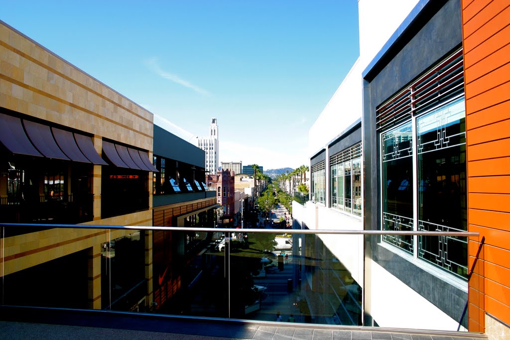 The view down the 3rd Street Promenade, as seen from the new Santa Monica Place, Santa Monica, CA by Michael Jiroch