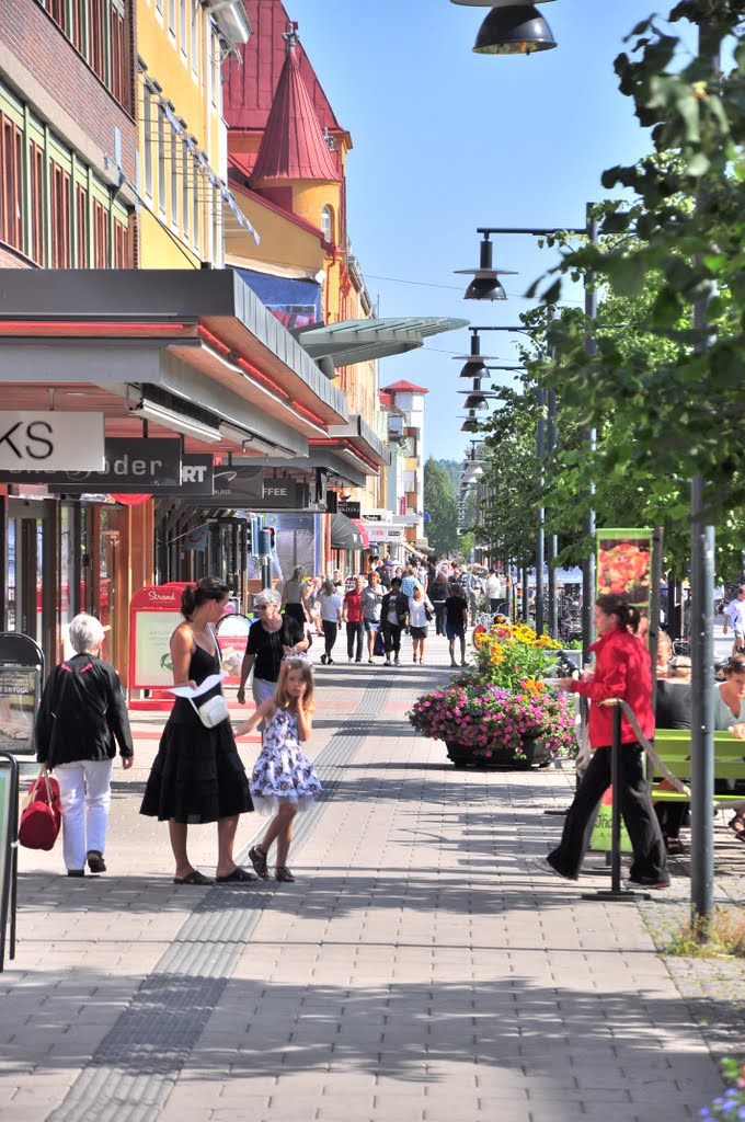 Storgatan Luleå by f2000g