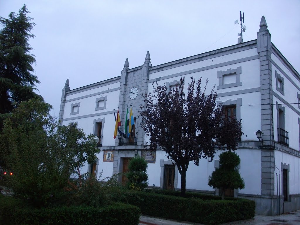 Ayuntamiento de Zalamea de la Serena. Octubre de 2010 by viajeroandaluz