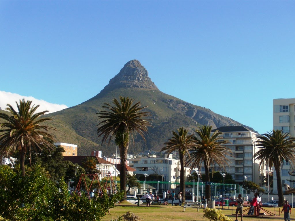 Cape Town - sea point by maremagna