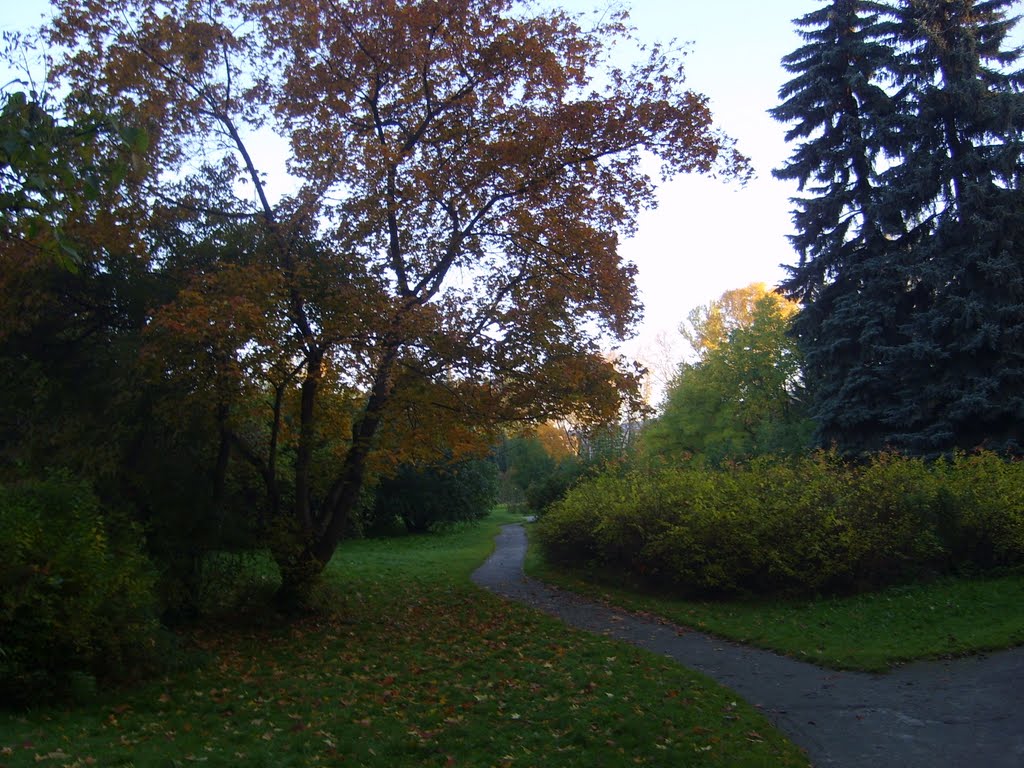 Kirovskiy rayon, Yekaterinburg, Sverdlovskaya oblast', Russia by sashkapushka