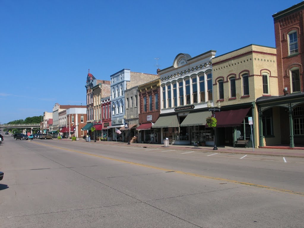 East Second Street Hastings by herwigvandamme