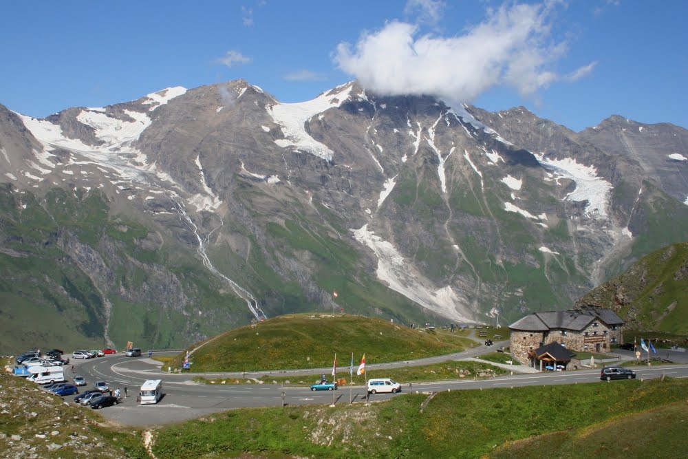 Grossglockner Hohalpenstrasse by Iwona Kubdu