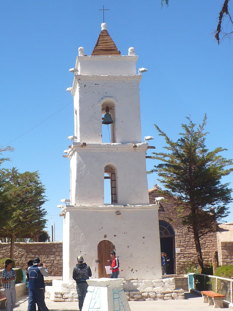 Campanario de San Lucas by Genaro González Ayal…