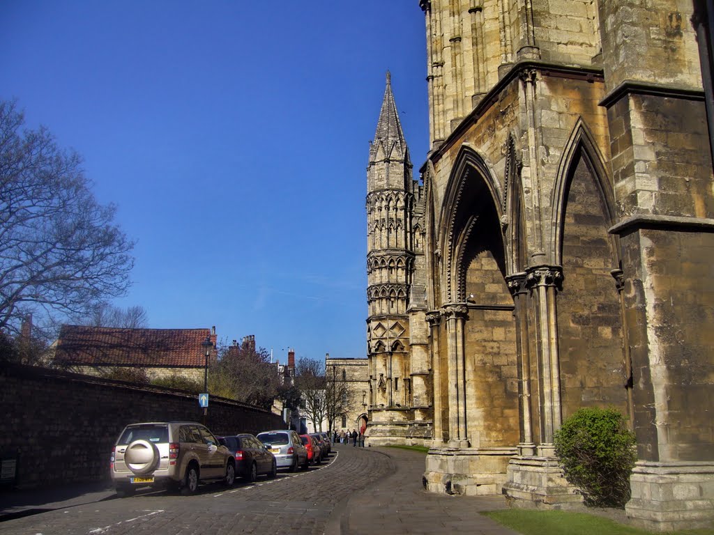 Lincoln Cathedral by Tanya Dedyukhina