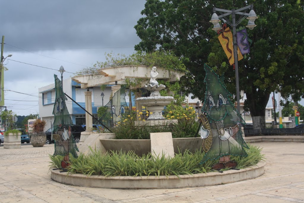 Plaza de Recreo de Moca by Ricardo David Jusino