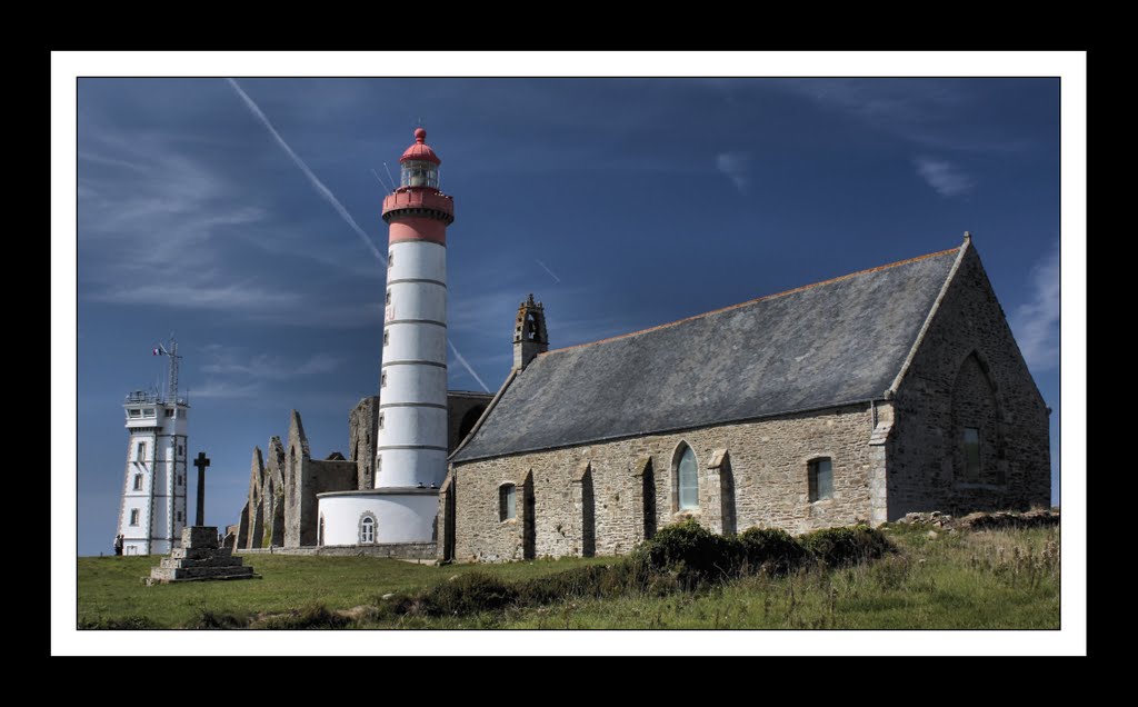 La pointe Saint Mathieu by Erick Frejean