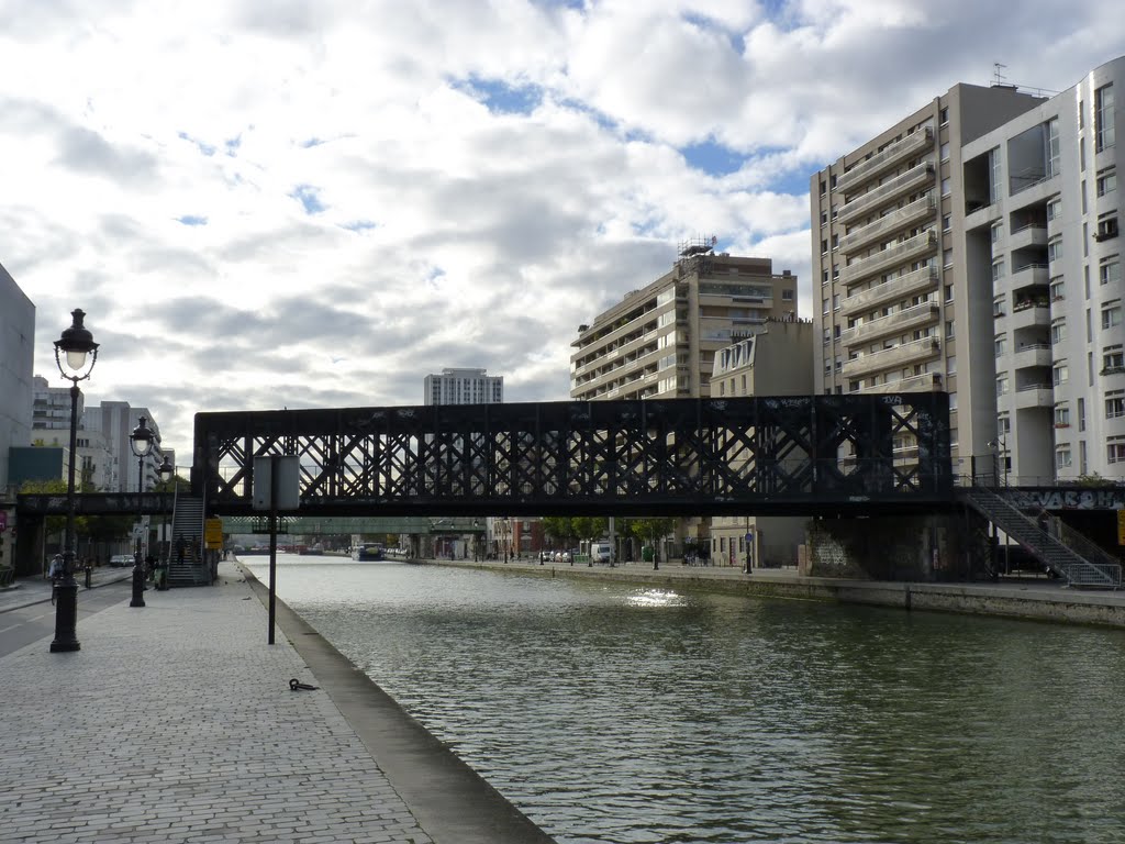 Paris - Canal de l'Ourcq (2010) by greg-007