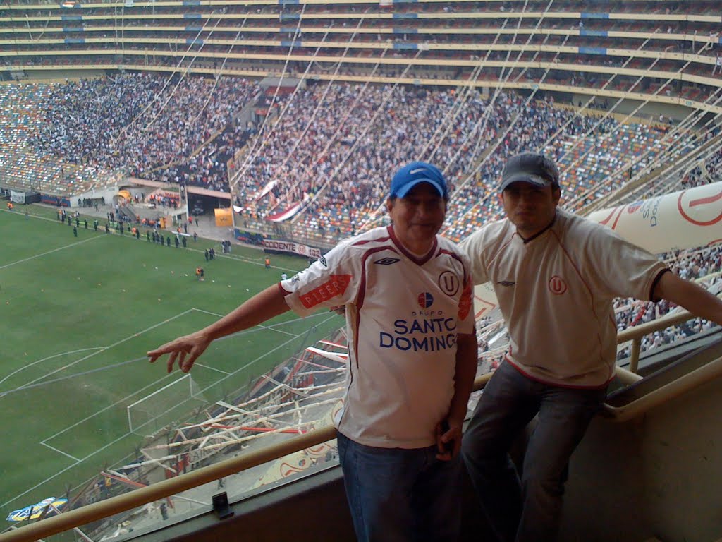 ESTADIO MONUMENTAL U by cesarantoniofernande…