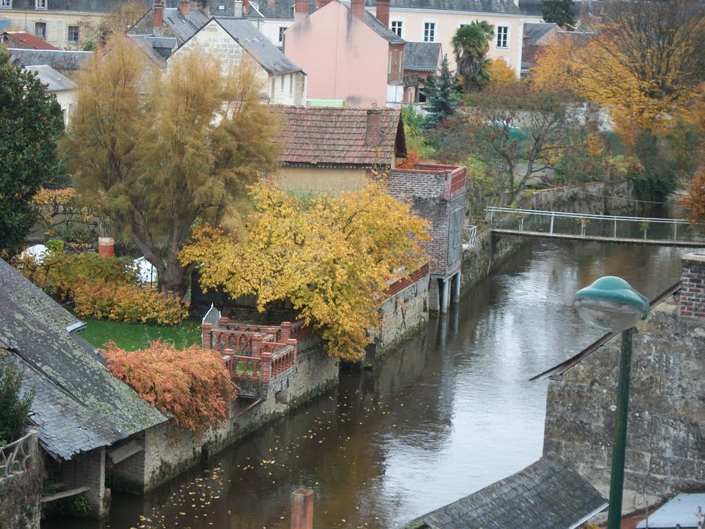 Le bras du Loir aux reflets d'automne by blandinem