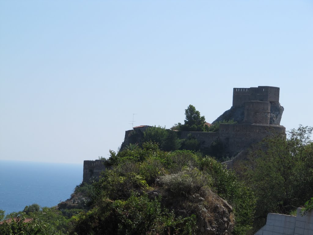 Castello of Sant'Alessio Siculo by Willem Nabuurs