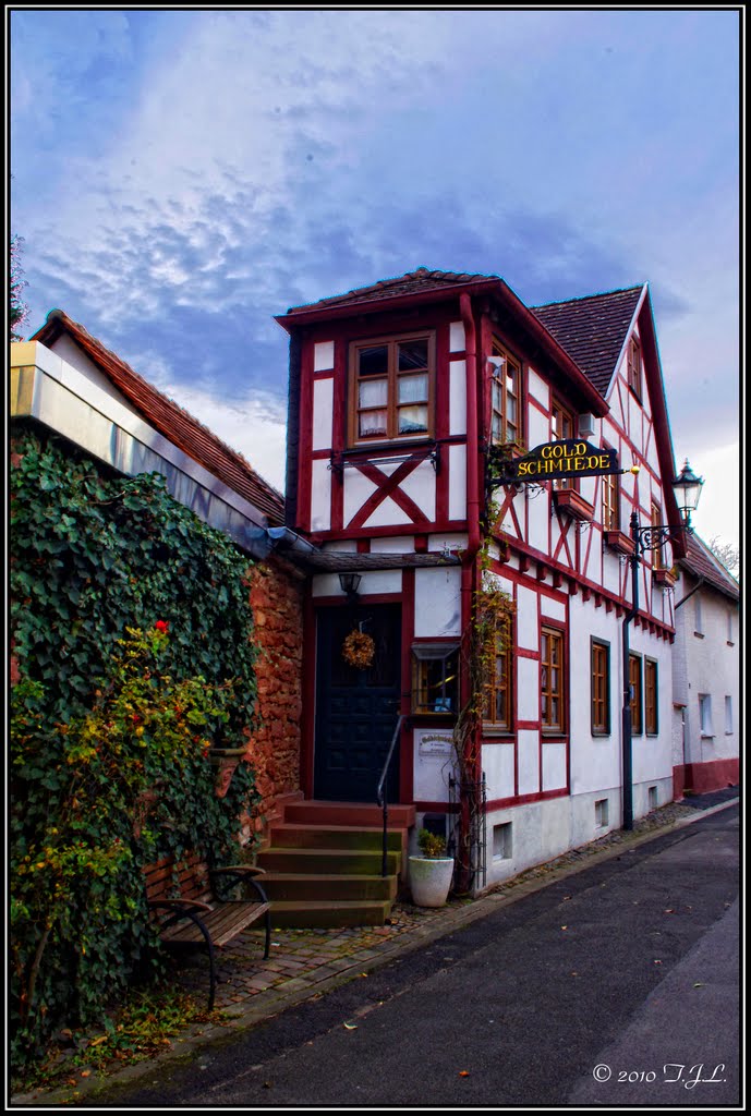 Goldschmiede im schmalen Haus by © argon4811