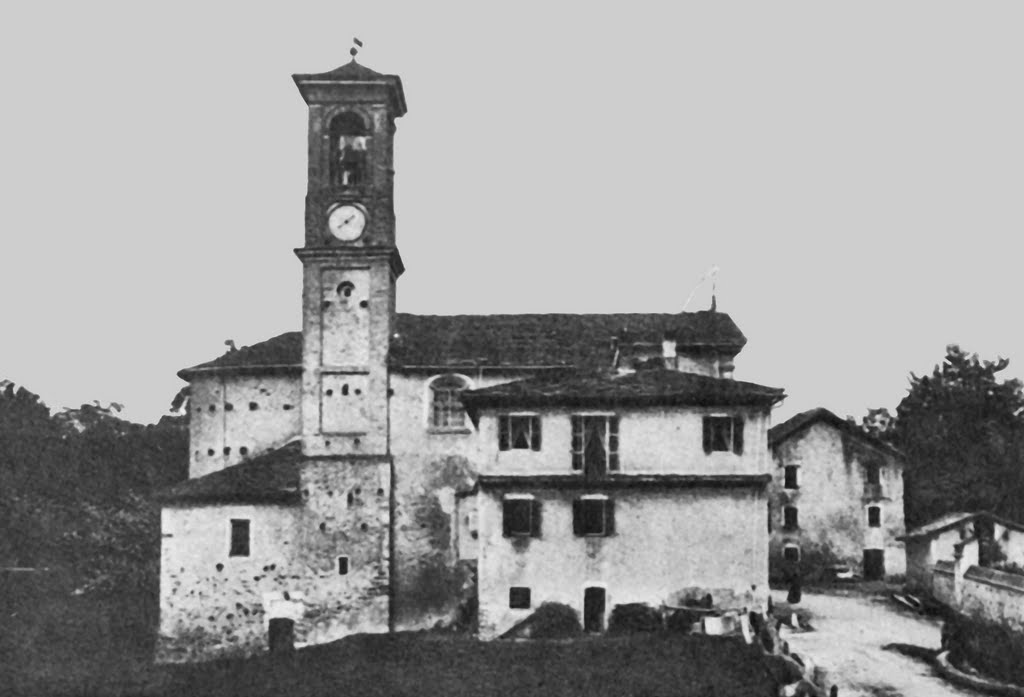 Serra di Pamparato - La Chiesa Parrocchiale nel 1920 by gianpaolonasi