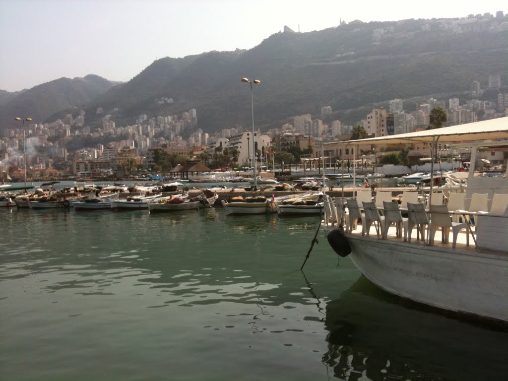 Touristic boats by Fakhredin