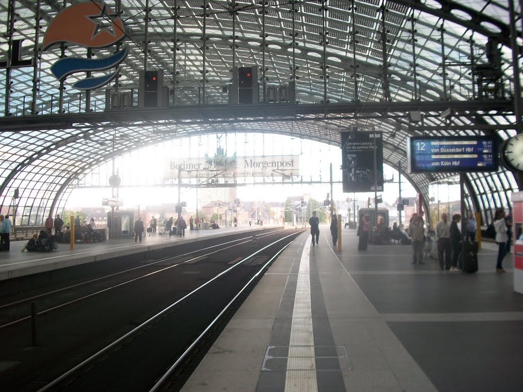 Berlin HBF by ® Osama Mohamed Rott…