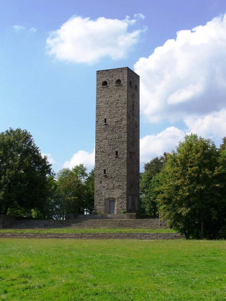 Kriegerdenkmal Münchberg by boschdler