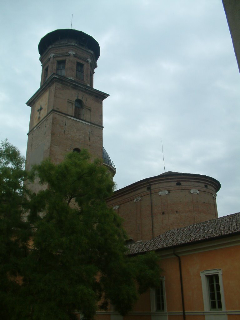 Reggio nell'Emilia_02 Iglesia de Santa Clara by leandroop