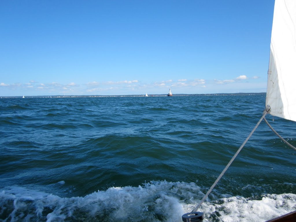 Sailing to cleveland ledge in my ensign sailboat Hydra by jdubes