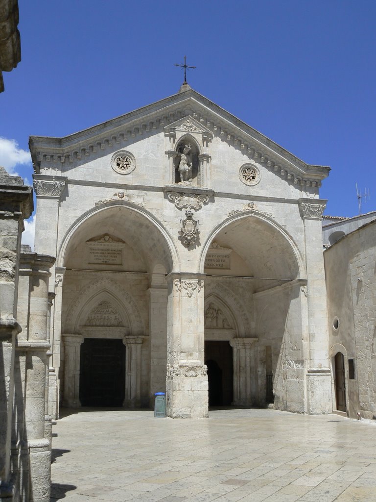 Monte Sant' Angelo by Rick de Groot