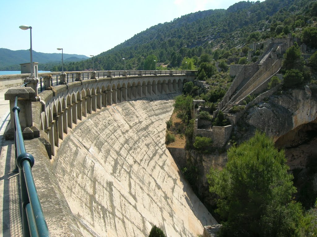 Embalse de Pena, Beceite, Teruel by JaimedelaMata