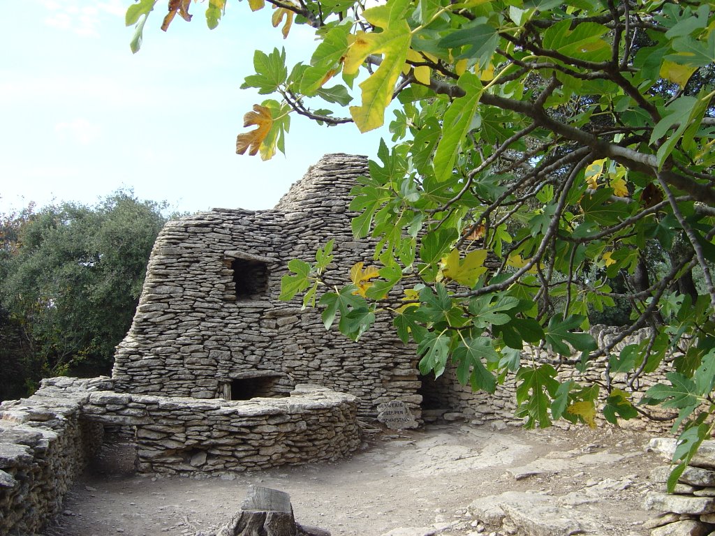 Borie près de Gordes by prof