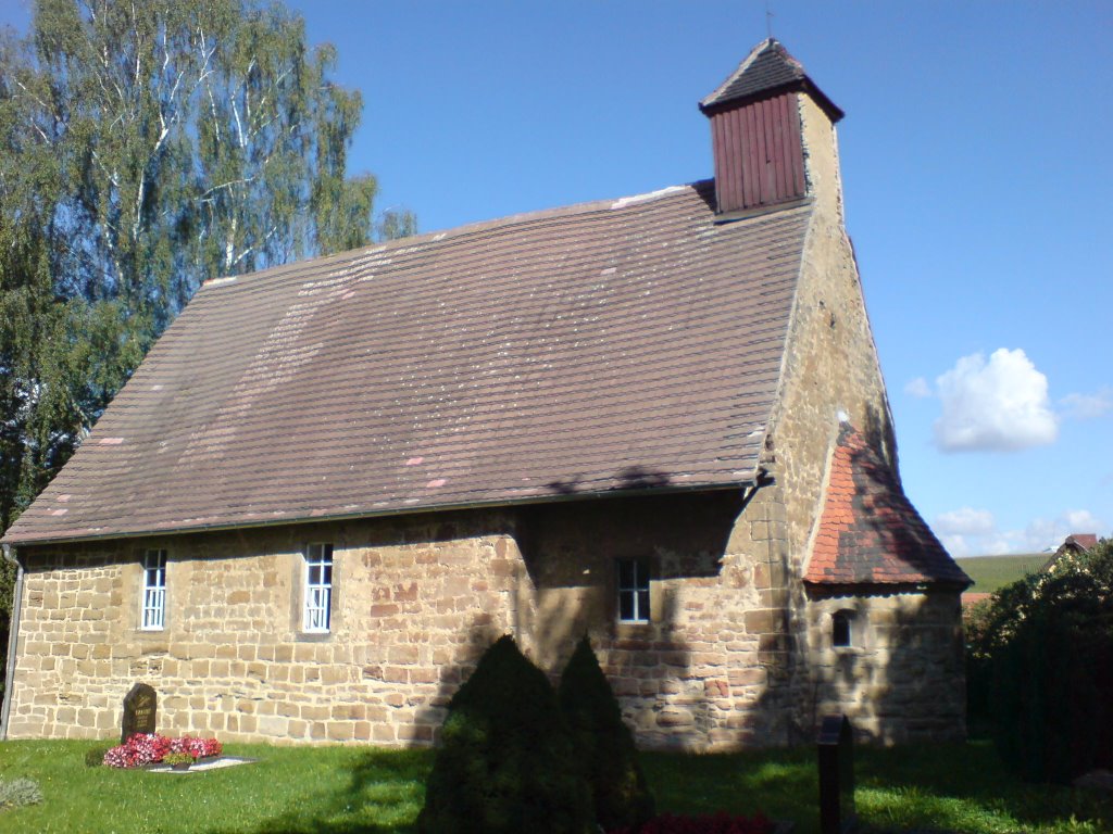 Romanische Kirche in Droyßig-Hassel by Blinky26