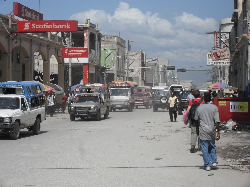 Avenue Jean Jacques Dessalines, Port-Au-Prince by Potums