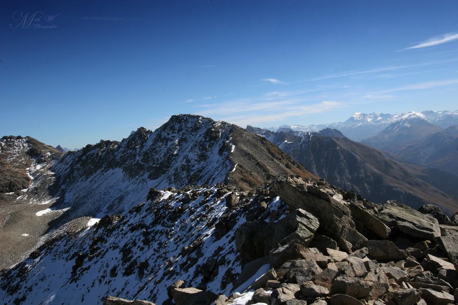 Aussicht vom Munt Baselgia (2945 m) by Mel