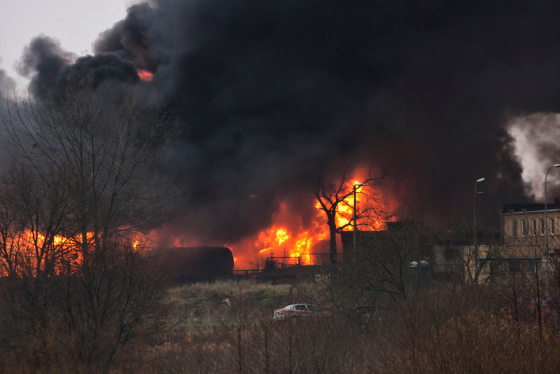 Bialystok railway disaster 8.XI.2010 by Piotr Statkiewicz