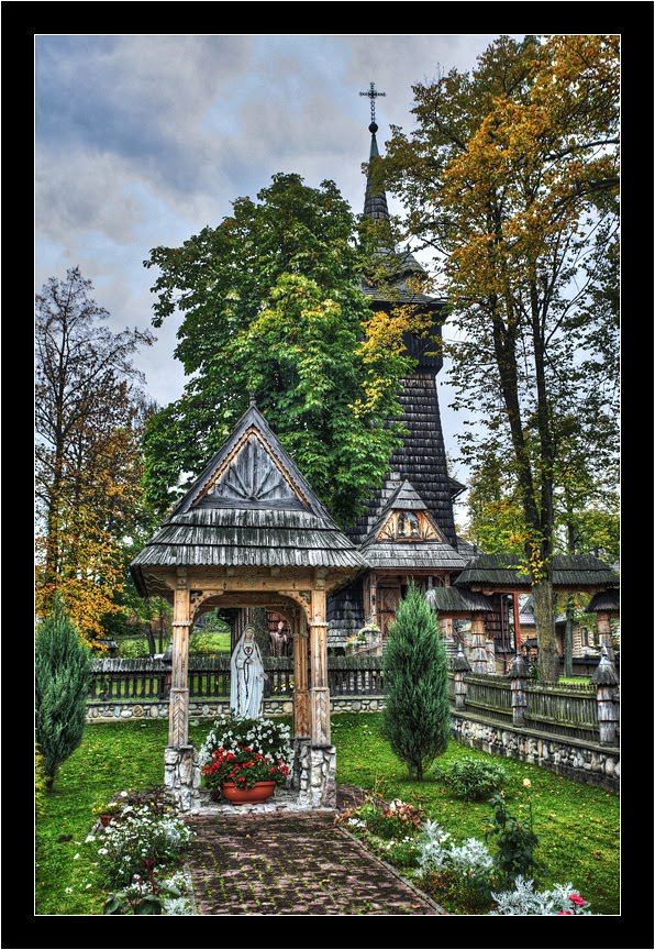 Wooden church Matki Boskiej Czestochowskiej - Dzianisz - Poland by Sergej Esnault