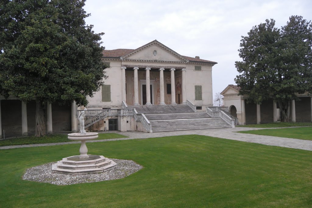 Villa Badoer (Arch Palladio) by Magnani Aldo