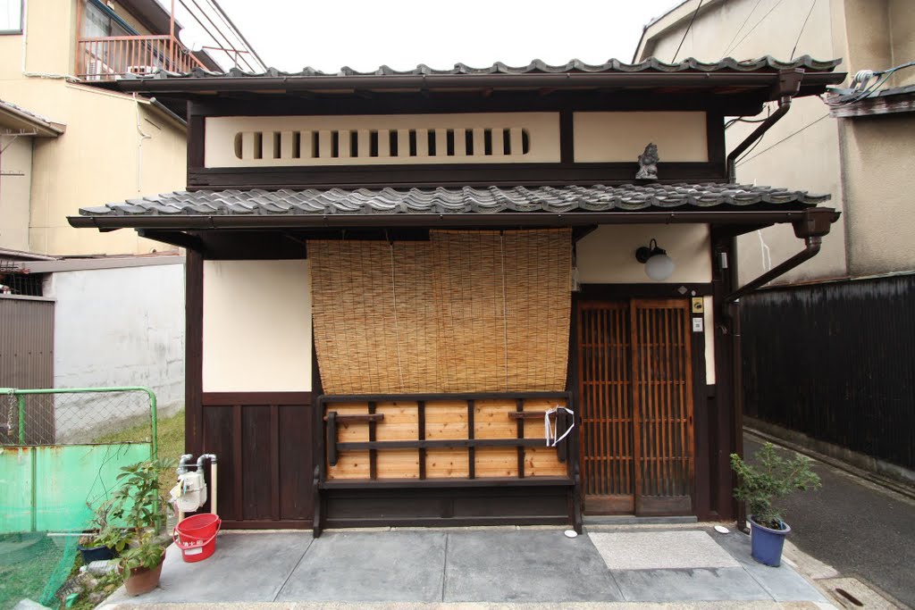 Saimoto house（才本邸） by takafusa